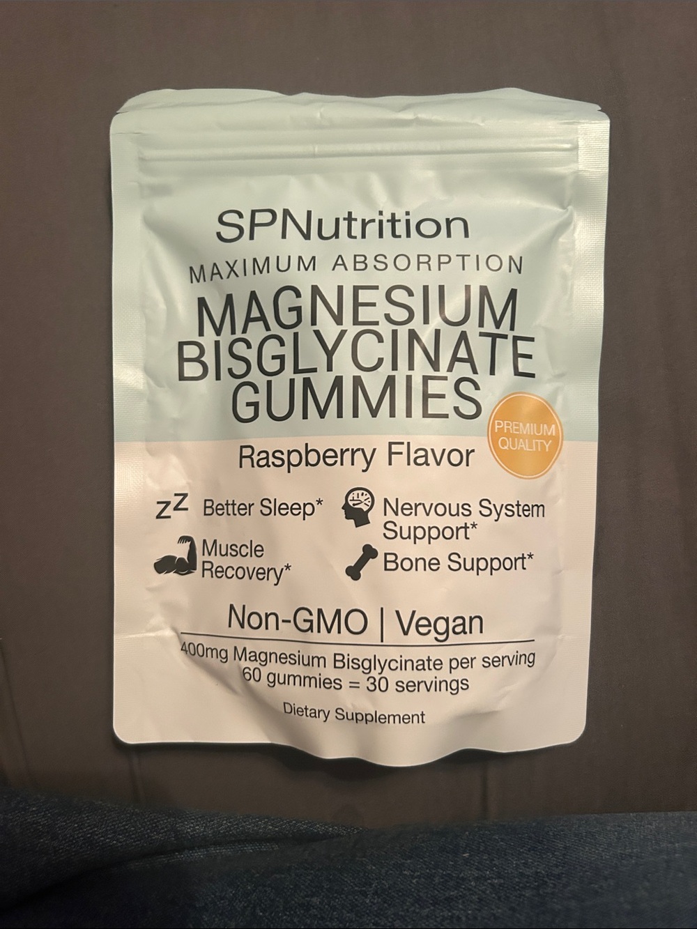 Magnesium Bisglycinate Gummies - Raspberry, White/Pale Blue Packaging